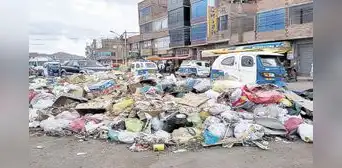 Puno: se incrementan males estomacales por basura acumulada en Juliaca