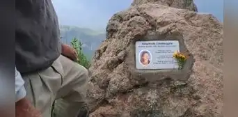 El Colca rinde homenaje a Natacha de Crombrugghe con una placa
