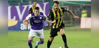 ¡Partidazo! Peñarol empató 2-2 con Defensor Sporting por el Campeonato Uruguayo 2023 ¡Partidazo! Peñarol empató 2-2 con Defensor Sporting por el Campeonato Uruguayo 2023