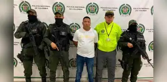Viuda enamora a narco que mató a su pareja y lo entrega a la Policía para cobrar venganza Viuda enamora a narco que mató a su pareja y lo entrega a la Policía para cobrar venganza
