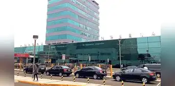 Taxis ingresarán al aeropuerto Jorge Chávez solo si tienen pedidos de pasajeros