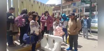 Viva Air retiró counters de aeropuerto en Cusco y dejó a decenas de pasajeros varados Viva Air retiró counters de aeropuerto en Cusco y dejó a decenas de pasajeros varados
