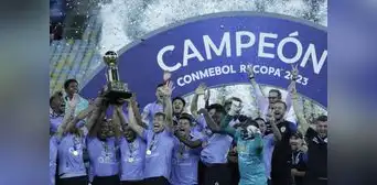 Independiente del Valle campeón de la Recopa Sudamericana 2023 tras vencer por penales a Flamengo Independiente del Valle campeón de la Recopa Sudamericana 2023 tras vencer por penales a Flamengo