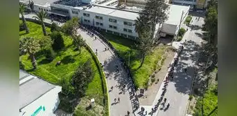 El maltrato que reciben a diario pacientes de un  hospital de Arequipa
