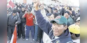 Piden 25 años de cárcel para policías denunciados por asesinatos de 6 personas en el 'Juliacazo' del 2011 Piden 25 años de cárcel para policías denunciados por asesinatos de 6 personas en el 'Juliacazo' del 2011