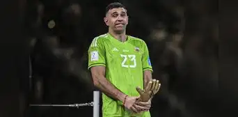'Dibu' Martínez rompe su silencio y cuenta por qué hizo polémico festejo en Qatar 2022