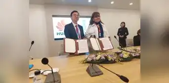 Universidad Federico Villarreal firma convenio para maximizar uso de nuevas tecnologías Universidad Federico Villarreal firma convenio para maximizar uso de nuevas tecnologías