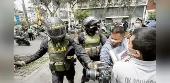 Critican intento por controlar a la prensa en las protestas