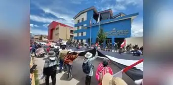 La accidentada visita de la fiscal de la Nación a Juliaca La accidentada visita de la fiscal de la Nación a Juliaca
