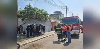 La Victoria: Bomberos logran controlar incendio cerca del mercado Palermo La Victoria: Bomberos logran controlar incendio cerca del mercado Palermo