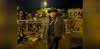 Padre de soldado que murió ahogado en Puno pide justicia: “Es culpa de la presidenta Dina” Padre de soldado que murió ahogado en Puno pide justicia: “Es culpa de la presidenta Dina”