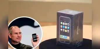 Le dieron un iPhone en 2007, nunca lo abrió y ahora lo vende a 100 veces su precio original