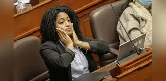 Rosangella Barbarán viajó de nuevo a Cajamarca, donde trabaja su esposo, con dinero del Congreso Rosangella Barbarán viajó de nuevo a Cajamarca, donde trabaja su esposo, con dinero del Congreso