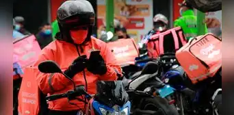 Perú Libre plantea expulsar a repartidores extranjeros que no tengan autorización de realizar delivery Perú Libre plantea expulsar a repartidores extranjeros que no tengan autorización de realizar delivery