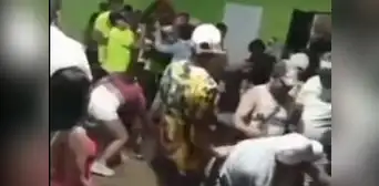Vecinos de Chimbote piden cierre de bares y discotecas tras nueva gresca en local Salsipuedes Vecinos de Chimbote piden cierre de bares y discotecas tras nueva gresca en local Salsipuedes