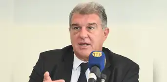 Laporta defiende al Barcelona y niega corrupción: "El club nunca ha comprado árbitros" Laporta defiende al Barcelona y niega corrupción: "El club nunca ha comprado árbitros"