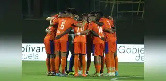 Puerto Cabello venció de visitante 1-0 a Caracas y lo eliminó de la Copa Sudamericana