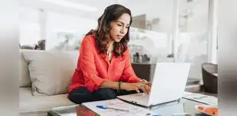 El 44% de las personas que declararán renta este 2023 son mujeres, según la Sunat