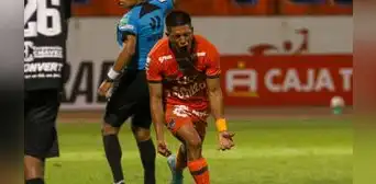 César Vallejo volteó el partido y ganó 3-1 a Deportivo Binacional por la Copa Sudamericana César Vallejo volteó el partido y ganó 3-1 a Deportivo Binacional por la Copa Sudamericana