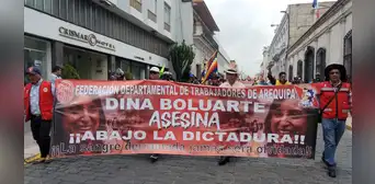 Marchas en Arequipa: protestas reiniciaron por muerte de soldados puneños Marchas en Arequipa: protestas reiniciaron por muerte de soldados puneños