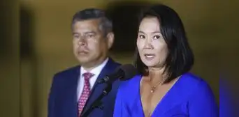 Keiko Fujimori: "Si hay adelanto de elecciones, no voy a postular, pero del futuro no he dicho nada" Keiko Fujimori: "Si hay adelanto de elecciones, no voy a postular, pero del futuro no he dicho nada"