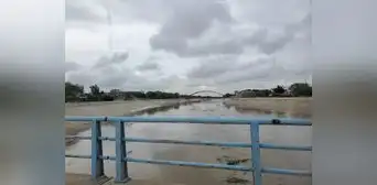Río Piura se encuentra en riesgo de desborde por acumulación de aguas Río Piura se encuentra en riesgo de desborde por acumulación de aguas