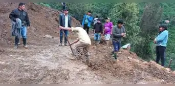 Hermanos de 5 y 8 años fallecen tras derrumbe de vivienda por lluvias en Piura