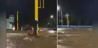 Se aferró a la vida: hombre abraza semáforo para evitar ser arrastrado por huaico en Trujillo