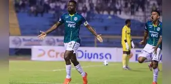 Marathón se quedó con el clásico ante Olimpia: venció 2-0 con goles de Zuniga y Peña Marathón se quedó con el clásico ante Olimpia: venció 2-0 con goles de Zuniga y Peña