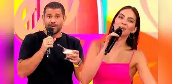 Natalie Vértiz le reclama EN VIVO a Yaco Eskenazi por ir a muchas pichangas: "No vayas" Natalie Vértiz le reclama EN VIVO a Yaco Eskenazi por ir a muchas pichangas: "No vayas"