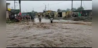 Piura: niños y ancianos con discapacidad aislados en caserío La Pareja tras desborde de río Bigote Piura: niños y ancianos con discapacidad aislados en caserío La Pareja tras desborde de río Bigote