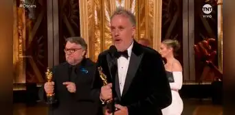 Oscar 2023: "Pinocho" ganó como mejor película animada y derrotó a "Red" de Disney Oscar 2023: "Pinocho" ganó como mejor película animada y derrotó a "Red" de Disney
