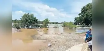 Cuencas ciegas y quebradas mantienen en alerta a piuranos Cuencas ciegas y quebradas mantienen en alerta a piuranos