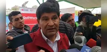 Gobernador de Arequipa sobre ceremonia de inicio escolar en colegio precario: “Nuestra realidad” Gobernador de Arequipa sobre ceremonia de inicio escolar en colegio precario: “Nuestra realidad”