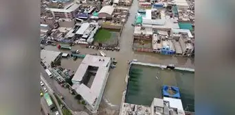 Tormenta eléctrica inundó y anegó a provincia de Chiclayo Tormenta eléctrica inundó y anegó a provincia de Chiclayo