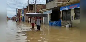 Lluvias en Lambayeque: ciudadanos sin energía eléctrica ni agua potable desde hace 5 días Lluvias en Lambayeque: ciudadanos sin energía eléctrica ni agua potable desde hace 5 días