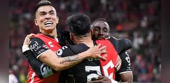 ¡Atlas logró la hazaña! Con Santamaría, zorros golearon 4-0 a Olimpia por la Concachampions ¡Atlas logró la hazaña! Con Santamaría, zorros golearon 4-0 a Olimpia por la Concachampions