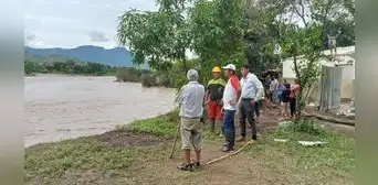 Dos caseríos del distrito de Chongoyape aislados por activación de quebradas Dos caseríos del distrito de Chongoyape aislados por activación de quebradas