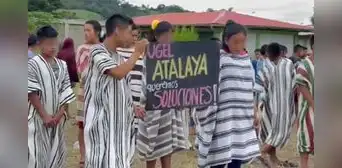 Niños asháninkas protestan por falta de docentes en colegio de Ucayali