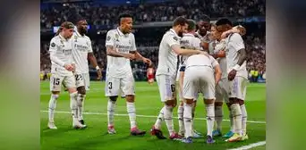 Real Madrid clasificó a los cuartos de final de la Champions tras vencer 2-0 al Liverpool Real Madrid clasificó a los cuartos de final de la Champions tras vencer 2-0 al Liverpool