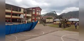 Colapso de estructura metálica de colegio cusqueño pudo terminar en tragedia