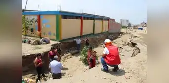 Contraloría detecta daños en 6 colegios en Trujillo Contraloría detecta daños en 6 colegios en Trujillo