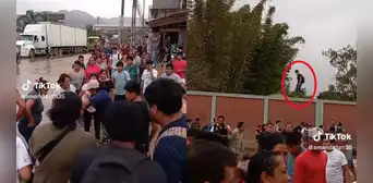 Joven cruza huaico por una pared en medio de discusiones y sorprende a usuarios: "Él busca soluciones" Joven cruza huaico por una pared en medio de discusiones y sorprende a usuarios: "Él busca soluciones"