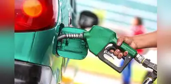 Gasolina regular y premium: ¿mezclar ambos combustibles podría dañar mi carro?