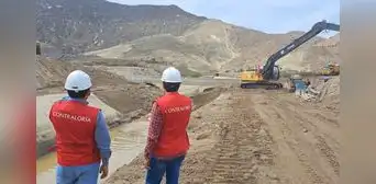 La Libertad: Contraloría verifica avance de rehabilitación de canal madre de Chavimochic La Libertad: Contraloría verifica avance de rehabilitación de canal madre de Chavimochic
