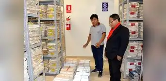 Presidente de la Corte de Sullana realiza verificación de eliminación de archivos judiciales antiguos Presidente de la Corte de Sullana realiza verificación de eliminación de archivos judiciales antiguos