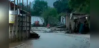 Reportan huaico en Santa Rosa de Quives tras intensas lluvias Reportan huaico en Santa Rosa de Quives tras intensas lluvias