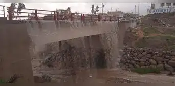 Lluvia activó quebradas e inundó viviendas en Arequipa Lluvia activó quebradas e inundó viviendas en Arequipa