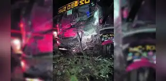 Cusco: cinco miembros de una familia mueren en un accidente de tránsito Cusco: cinco miembros de una familia mueren en un accidente de tránsito