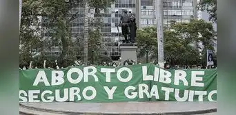 Avanza ataque del Congreso contra el aborto terapéutico